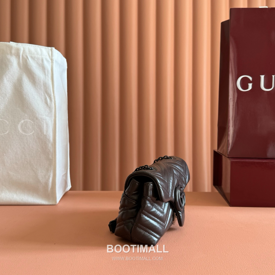 Gucci GG Marmont Mini Matelassé Leather 구찌 GG 마몽 미니 마틀라세 레더 숄더백 856368 커피블랙 20cm 3