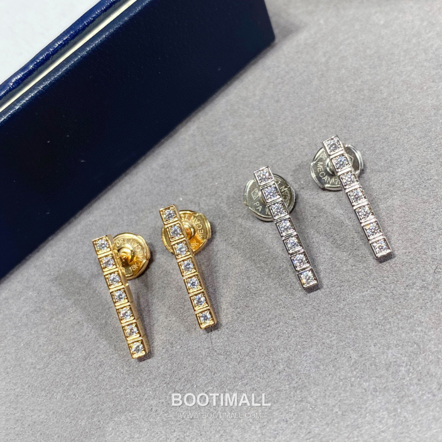 Chopard Ice Cube Pave Stud Earrings 쇼파드 아이스 큐브 파베 스터드 귀걸이 2