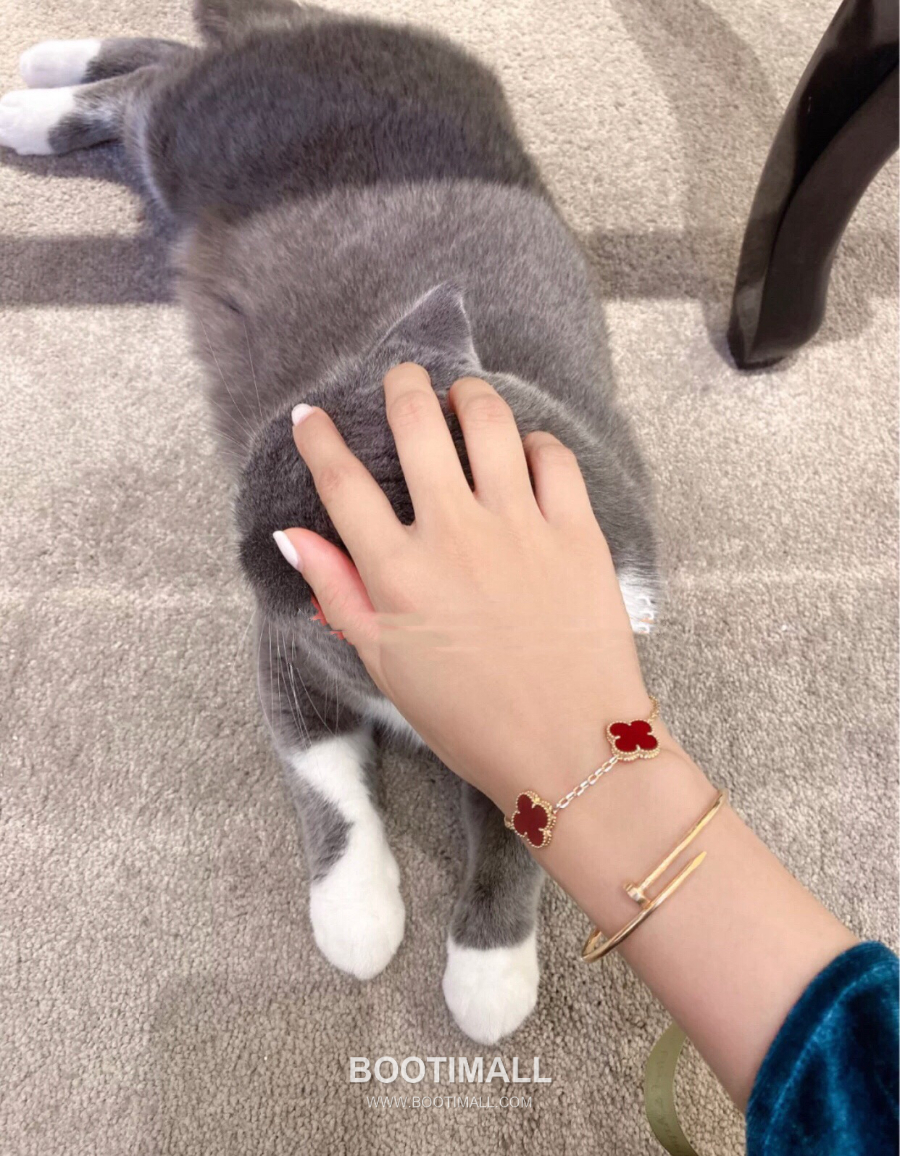 Van Cleef & Arpels Vintage Alhambra Bracelet 5 Motifs 반클리프 아펠 빈티지 알함브라 브레이슬릿 5 모티프 멀티 스톤 18K 옐로우 골드 5