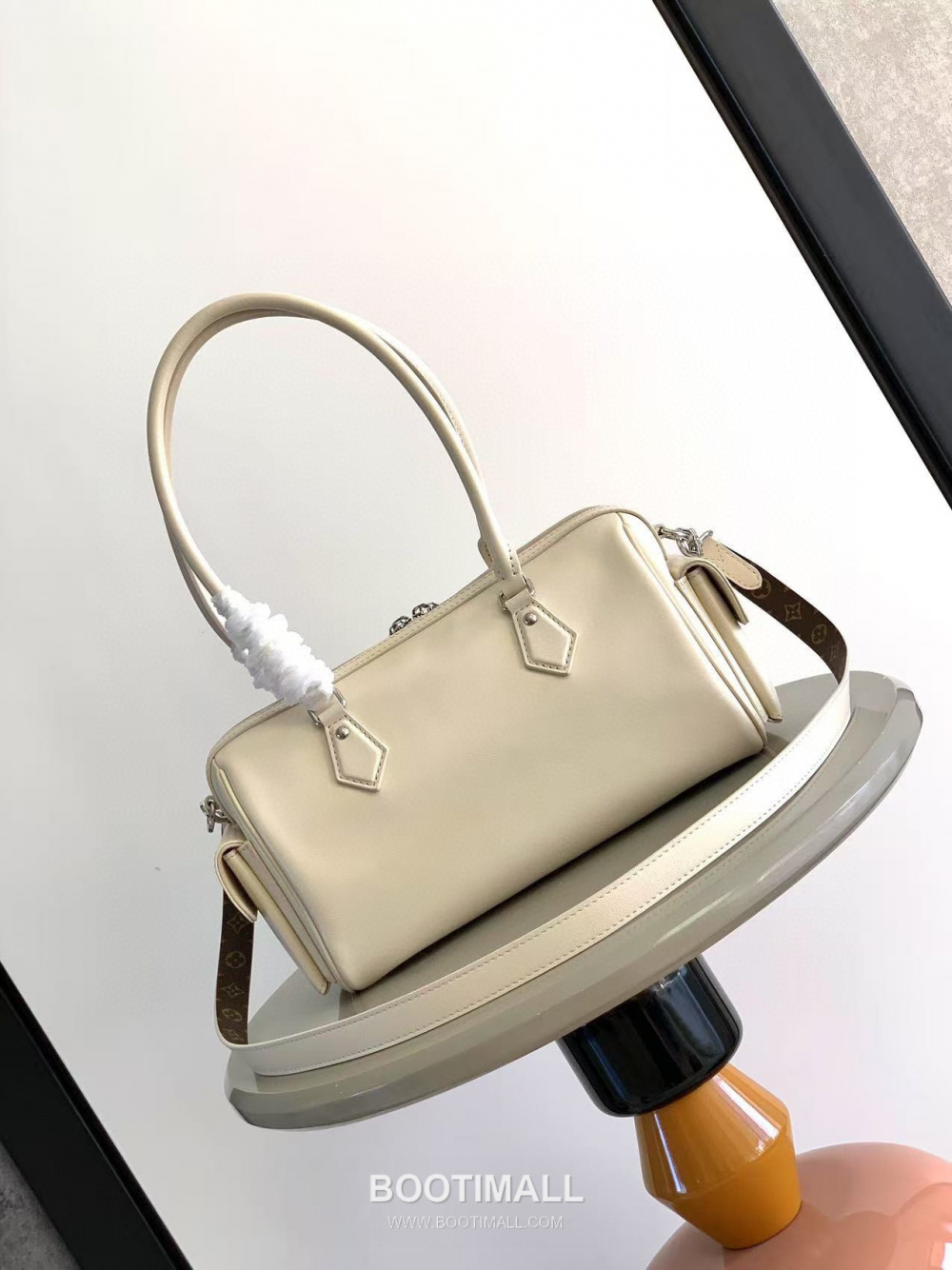 Louis Vuitton Speedy Cargo Vibe 루이비통 스피디 카고 바이브 M12934 베이지 28cm 3