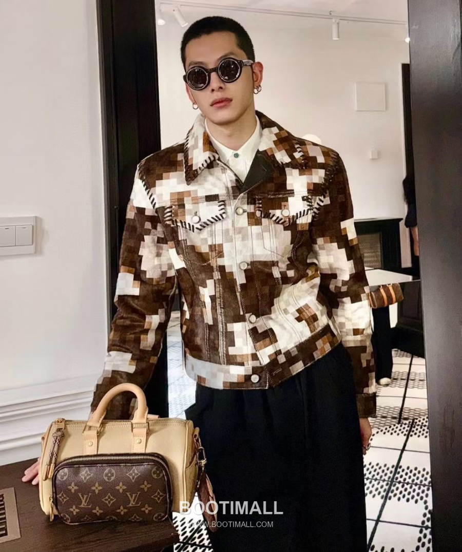 Louis Vuitton Keepall Bandoulière 루이비통 키폴 반둘리에 M12627 모노그램 25cm 15