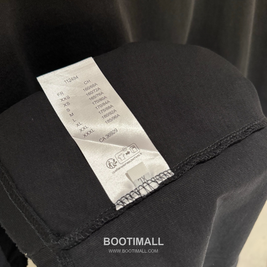 Louis Vuitton LV Patch Embroidered T-Shirt 루이비통 LV 패치 자수 반팔 티셔츠 8