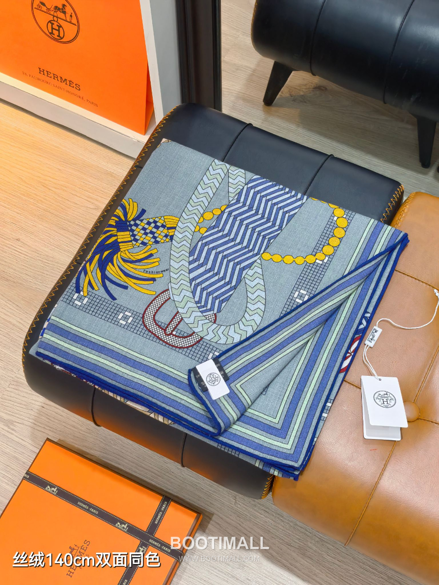 Hermes Cashmere Silk Shawl “Tout en Tresse” 에르메스 캐시미어 실크 숄 140 “뚜 앙 트레스” RHMS2581 140cm 2