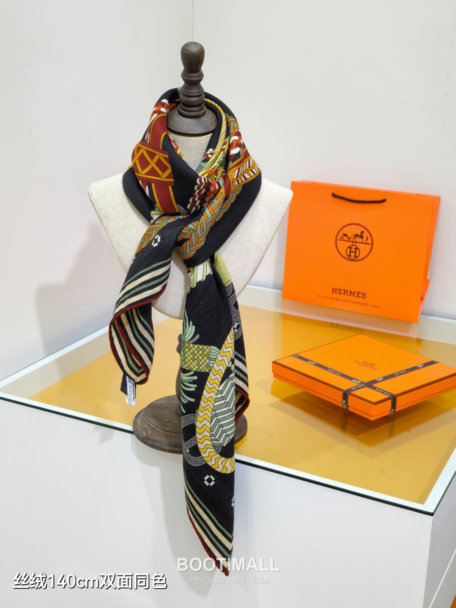 Hermes Cashmere Silk Shawl “Tout en Tresse” RHMS2581 에르메스 캐시미어 실크 숄 140 “뚜 앙 트레스” RHMS2581 40cm 7