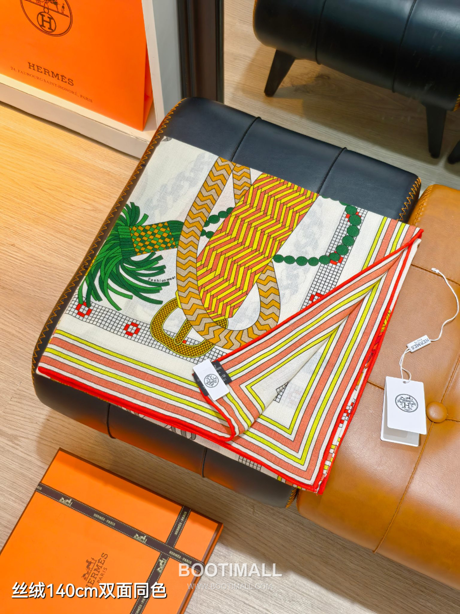 Hermes Cashmere Silk Shawl “Tout en Tresse” RHMS2581 에르메스 캐시미어 실크 숄 140 “뚜 앙 트레스” RHMS2581 140cm 2
