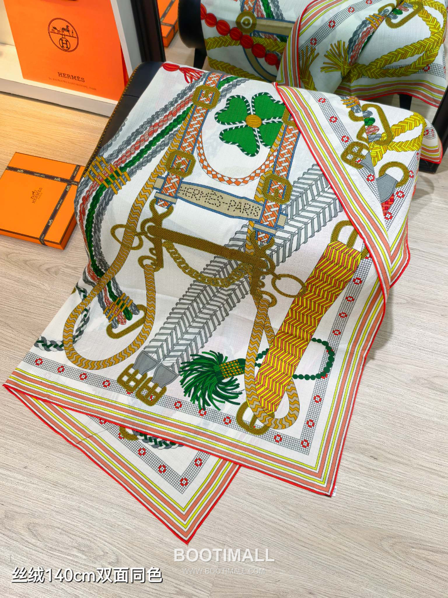 Hermes Cashmere Silk Shawl “Tout en Tresse” RHMS2581 에르메스 캐시미어 실크 숄 140 “뚜 앙 트레스” RHMS2581 140cm 3