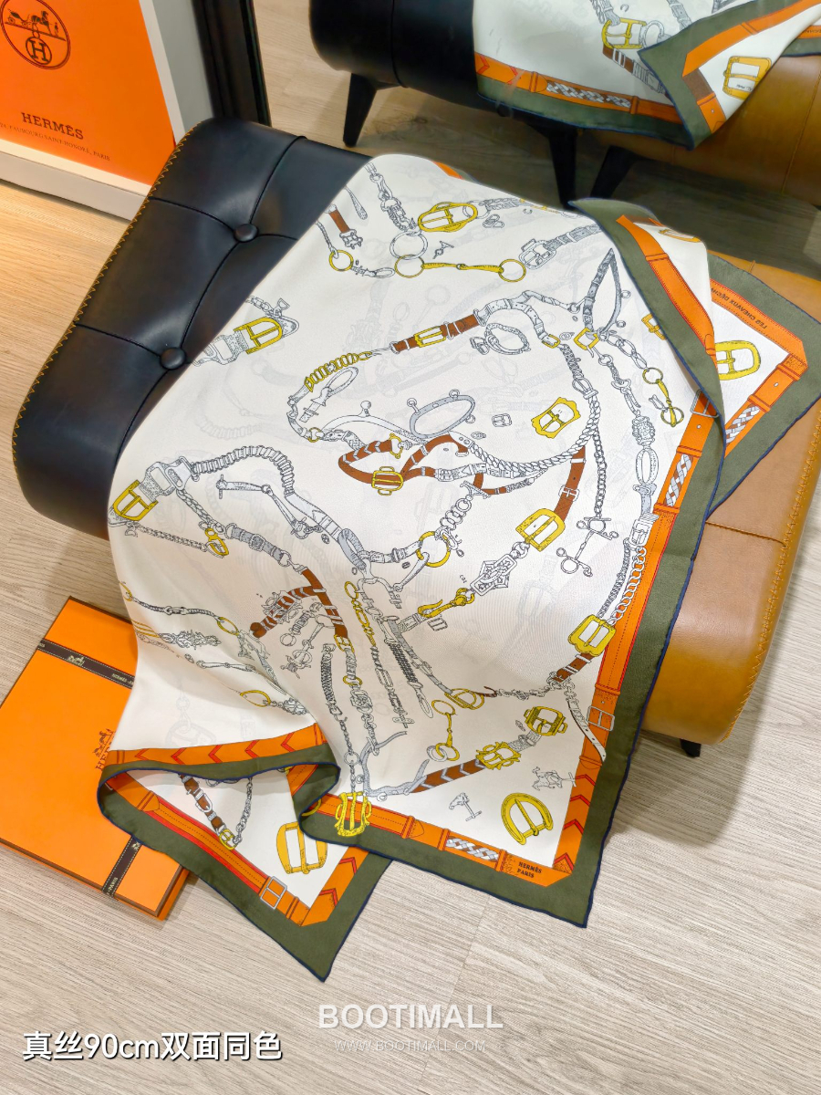 Hermes Twill Silk Scarf 90 “Cavalier du Ciel 에르메스 트윌 실크 스카프 90 카발리에 뒤 씨엘 SHMS2589 90×90cm 5