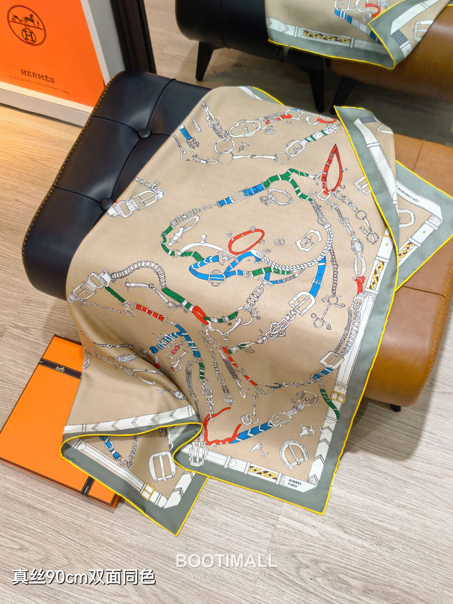 Hermes Twill Silk Scarf 90 “Cavalier du Ciel 에르메스 트윌 실크 스카프 90 카발리에 뒤 씨엘 SHMS2589-1 90×90cm 5