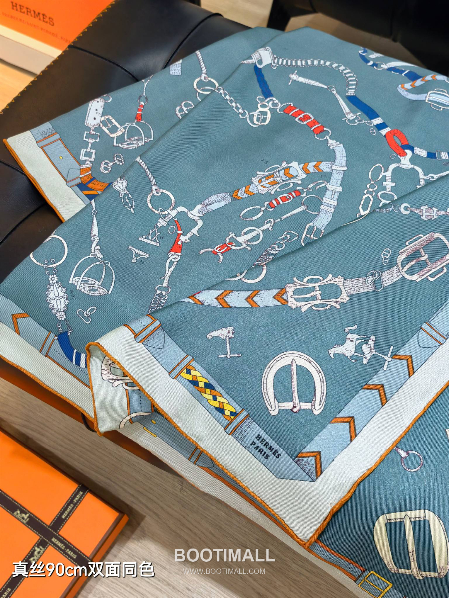 Hermes Twill Silk Scarf 90 “Cavalier du Ciel 에르메스 트윌 실크 스카프 90 카발리에 뒤 씨엘 SHMS2589-2 90×90cm 6