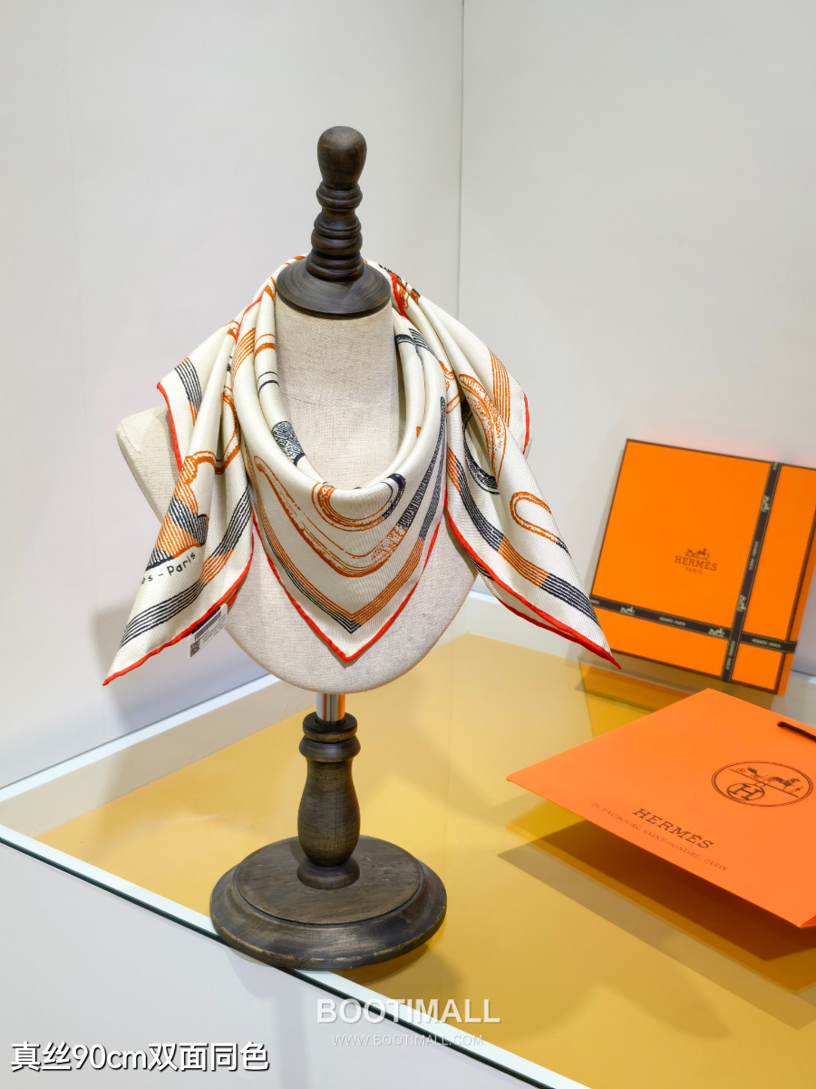 Hermes Twill Silk Scarf 90 에르메스 트윌 실크 스카프 90 SHMS2506-2 90×90cm 7