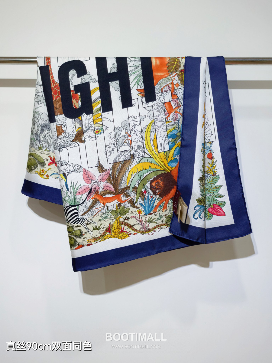 Gucci Project Printed Silk Carre “In The Invisibility At Night 구찌 프로젝트 프린트 실크 까레 인 더 인비저빌리티 앳 나이트 90×90cm 8