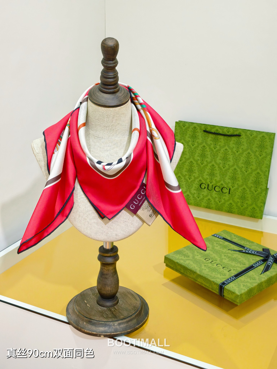 Gucci Project Printed Silk Carre “If Only For A Second” 구찌프로젝트 프린트 실크 까레 “이프 온리 포 어 세컨드” 90×90cm 9