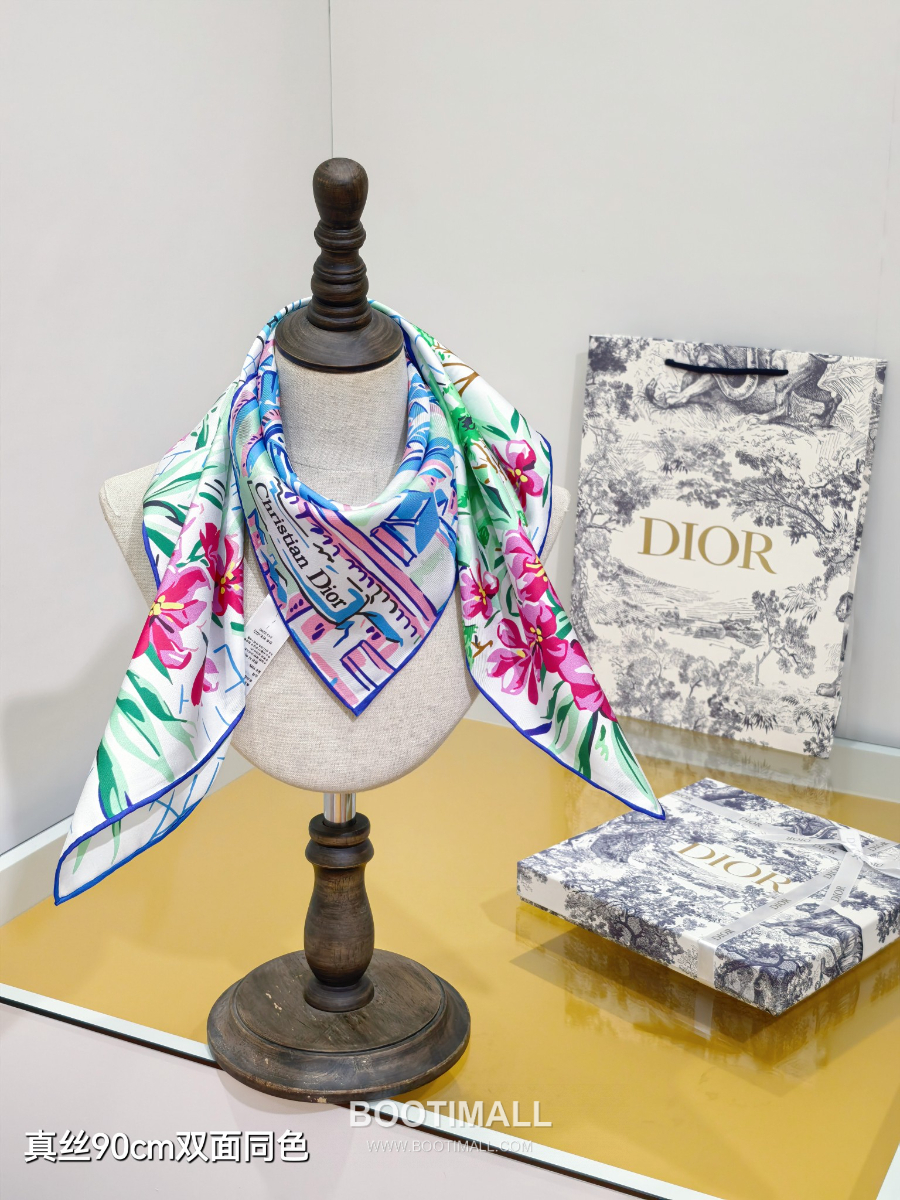 Dior Souvenir de Rome 90 Square Silk Twill Scarf  디올 수브니르 드 로마 90 실크 트윌 스카프 90×90cm 8