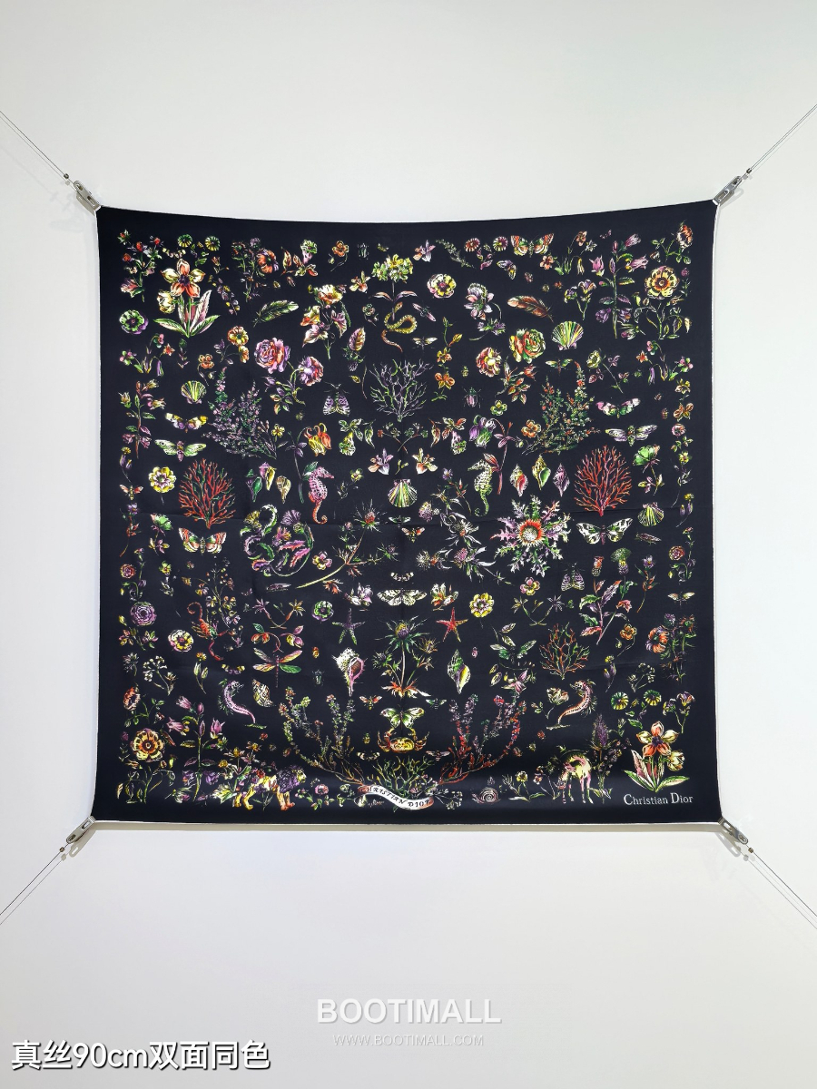 Dior Cabinet de Curiosites 90 Square Silk Twill Scarf 디올 까비네 드 퀴리오지테 90 실크 트윌 스카프 SDO2516 90×90cm 1