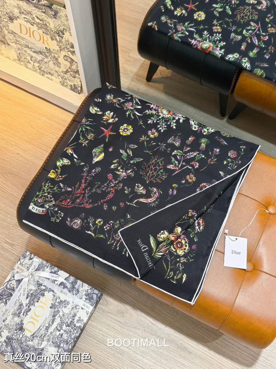 Dior Cabinet de Curiosites 90 Square Silk Twill Scarf 디올 까비네 드 퀴리오지테 90 실크 트윌 스카프 SDO2516 90×90cm 2