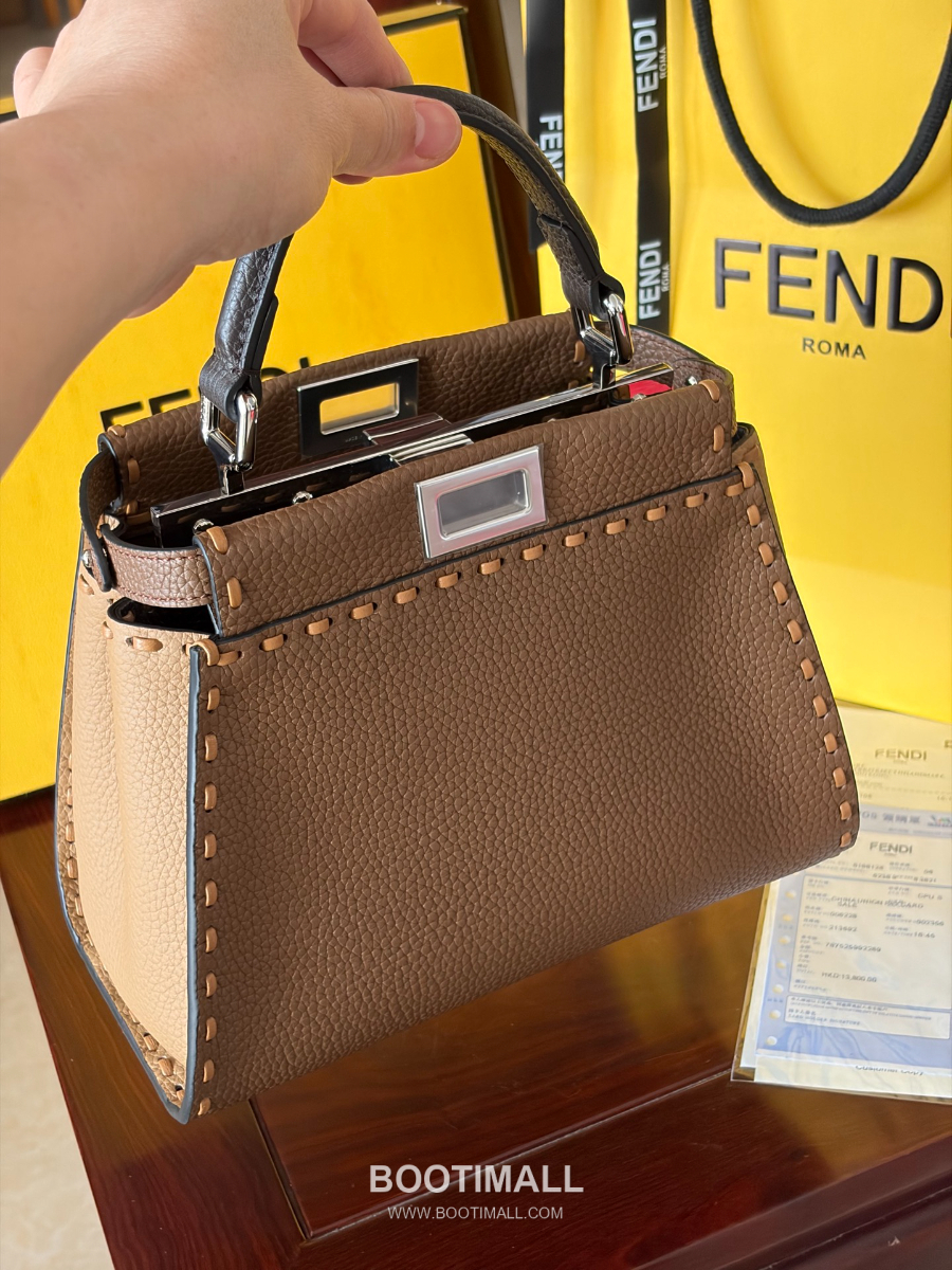 Fendi Peekaboo Mini Selleria Grained Calfskin 펜디 피카부 미니 셀레리아 그레인드 카프스킨 토트백 브라운 23cm 3