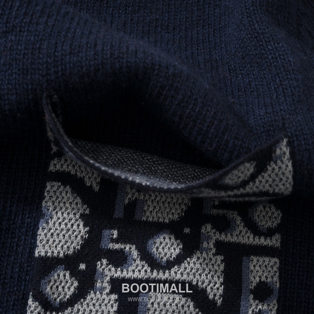Dior Oblique Sweater 683M677A7045_C585 디올 오블리크 스웨터 네이비 8