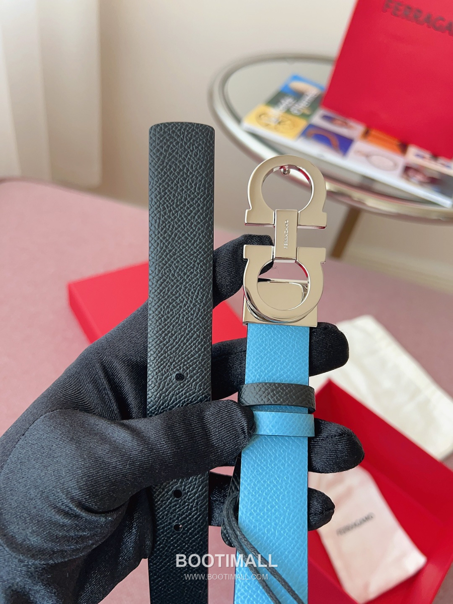 Ferragamo Reversible Gancini Belt 살바토레 페라가모 리버서블 간치니 양면벨트 블랙/스카이블루 2.5cm 12