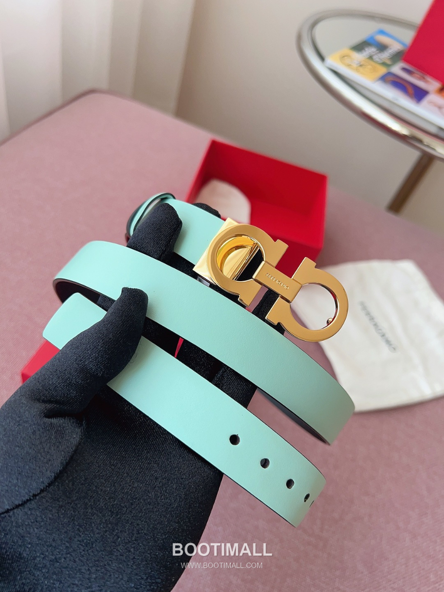 Ferragamo Reversible Gancini Belt 살바토레 페라가모 리버서블 간치니 양면벨트 파스텔민트/블랙 2.5cm 1