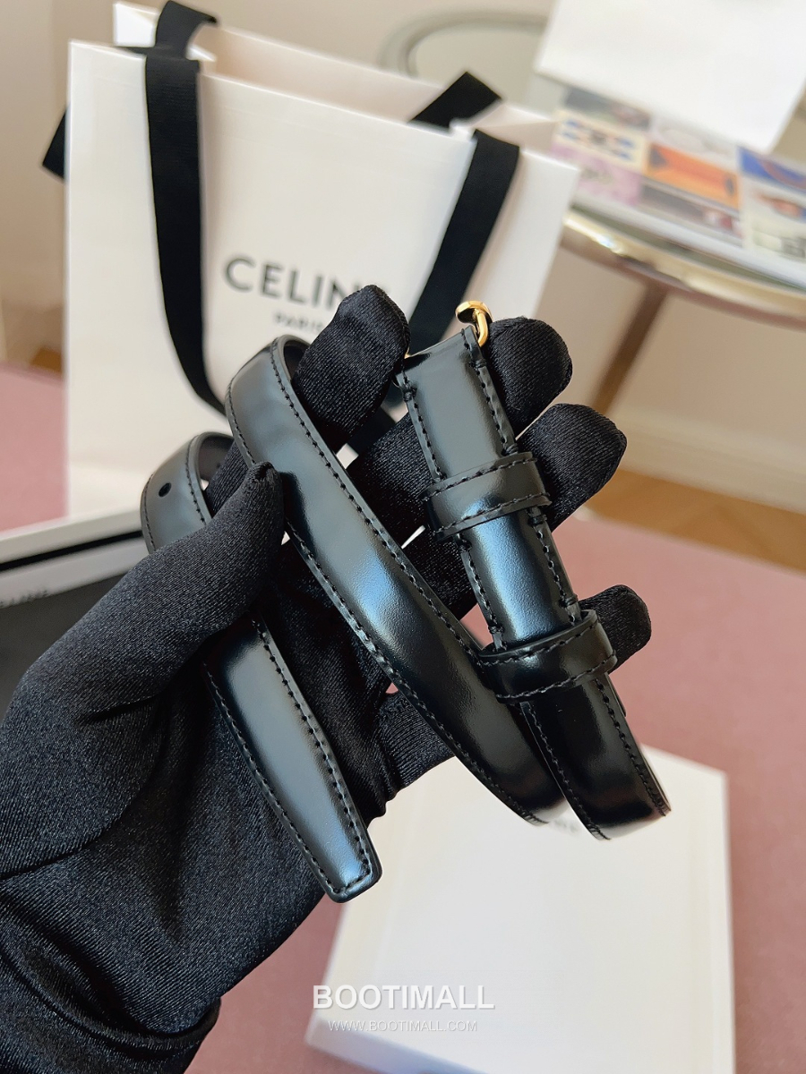 CELINE Triomphe Skinny Belt in Calfskin 셀린느 트리옹프 스키니 벨트 블랙 카프스킨 골드 버클 1.8cm 10