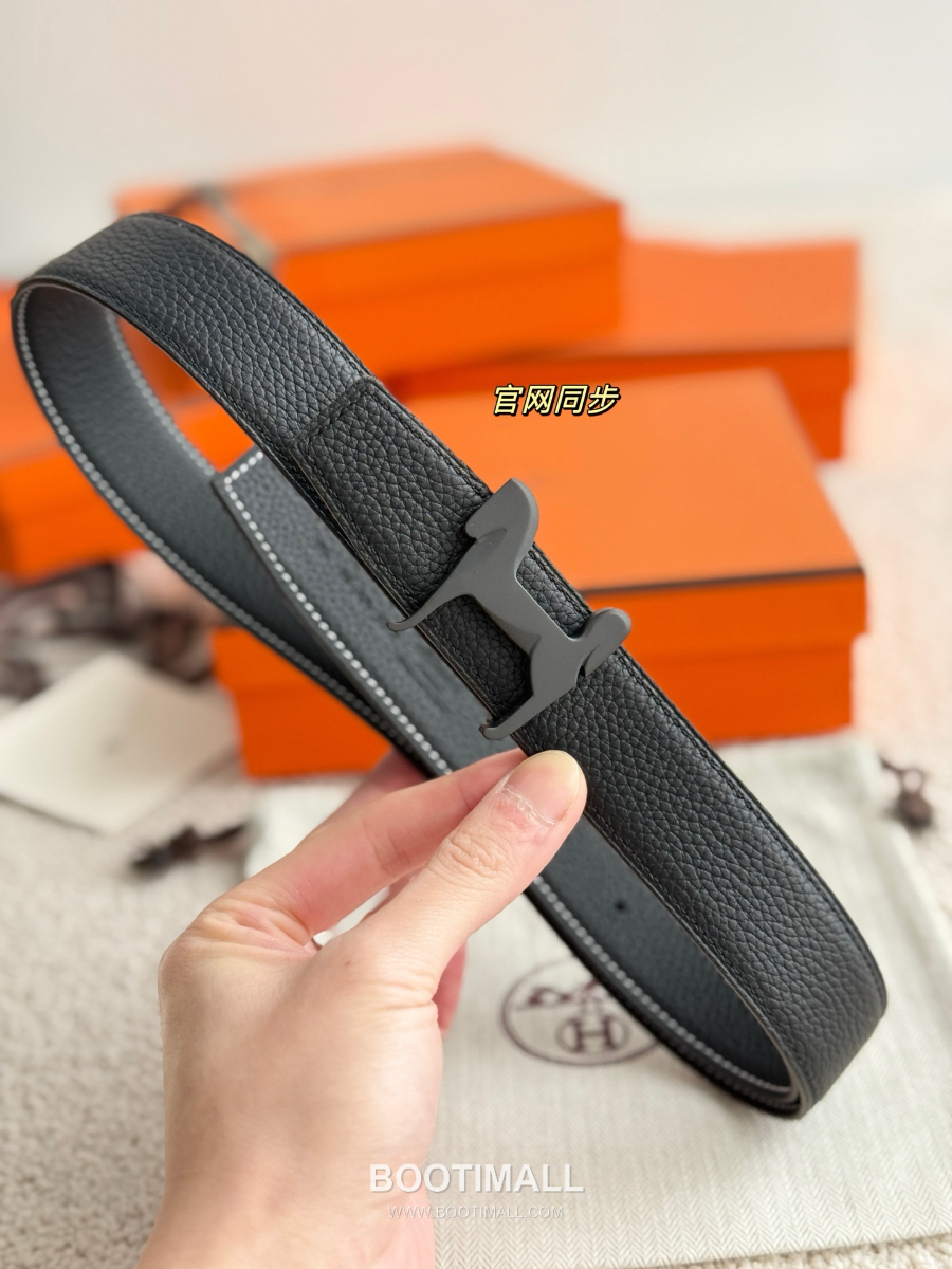 Hermès Panache Belt Buckle & Reversible Togo Leather에르메스 파나슈 버클 & 리버서블 토고 레더 스트랩 벨트 블랙 매트블랙버클  3.2cm 3