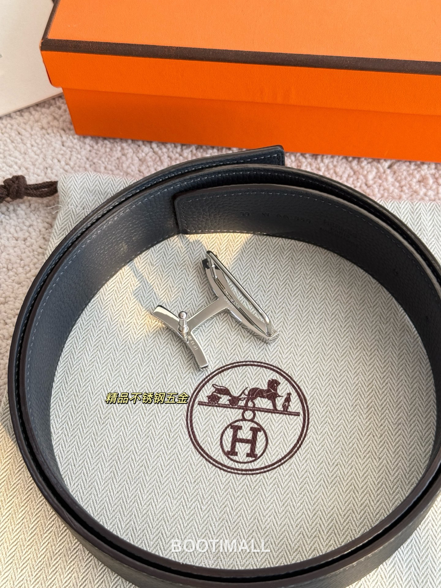 Hermès Script Belt Buckle & Reversible Togo Leather Strap 에르메스 스크립트 버클 & 리버서블 토고 레더 스트랩 벨트 블랙 3.8cm 5