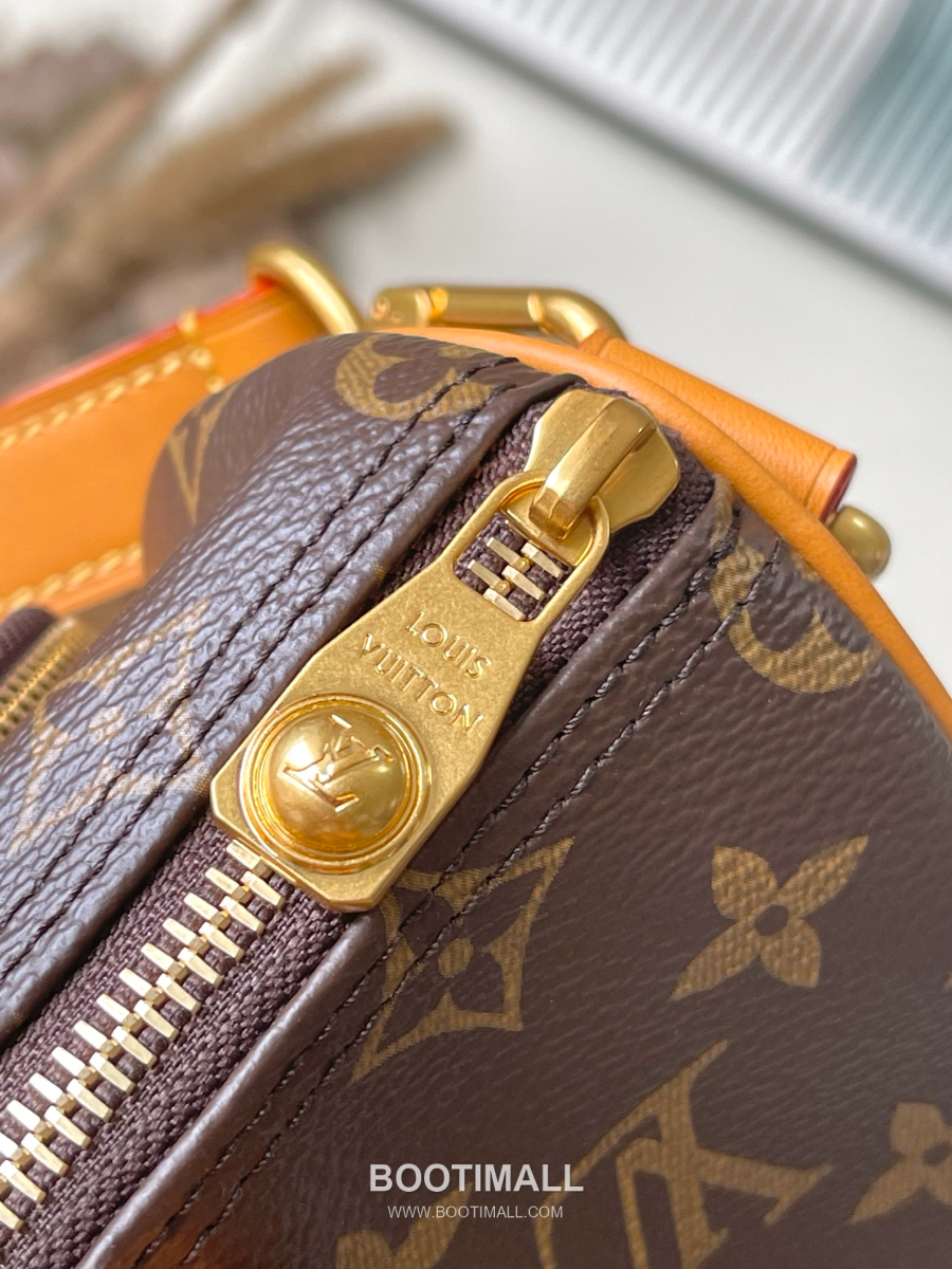 Louis Vuitton Keepall 25 Cargo M14981 루이 비통 키폴 25 카고 모노그램 아카이브 핸드백 25cm 24