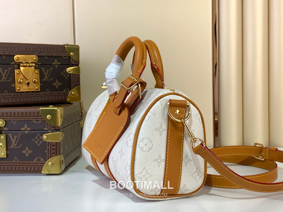 Louis Vuitton Keepall Bandoulière  M15076 루이 비통 키폴 반둘리에 25 모노그램 헤리티지 코티드 캔버스 핸드백 25cm 6