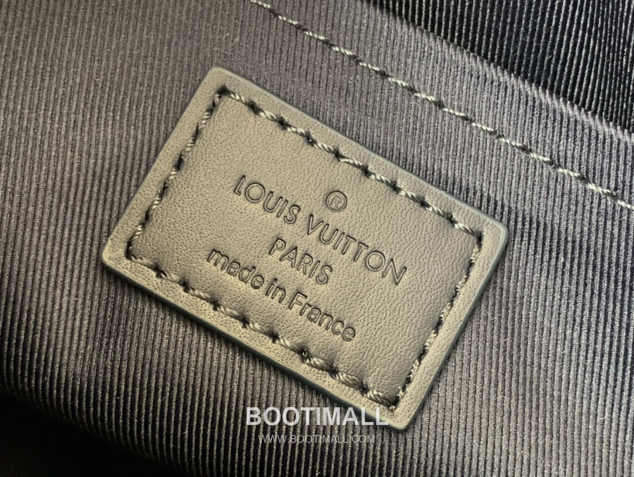 Louis Vuitton City Keepall M11602 루이 비통 시티 키폴 에어로그램 레더 핸드백 27cm 9