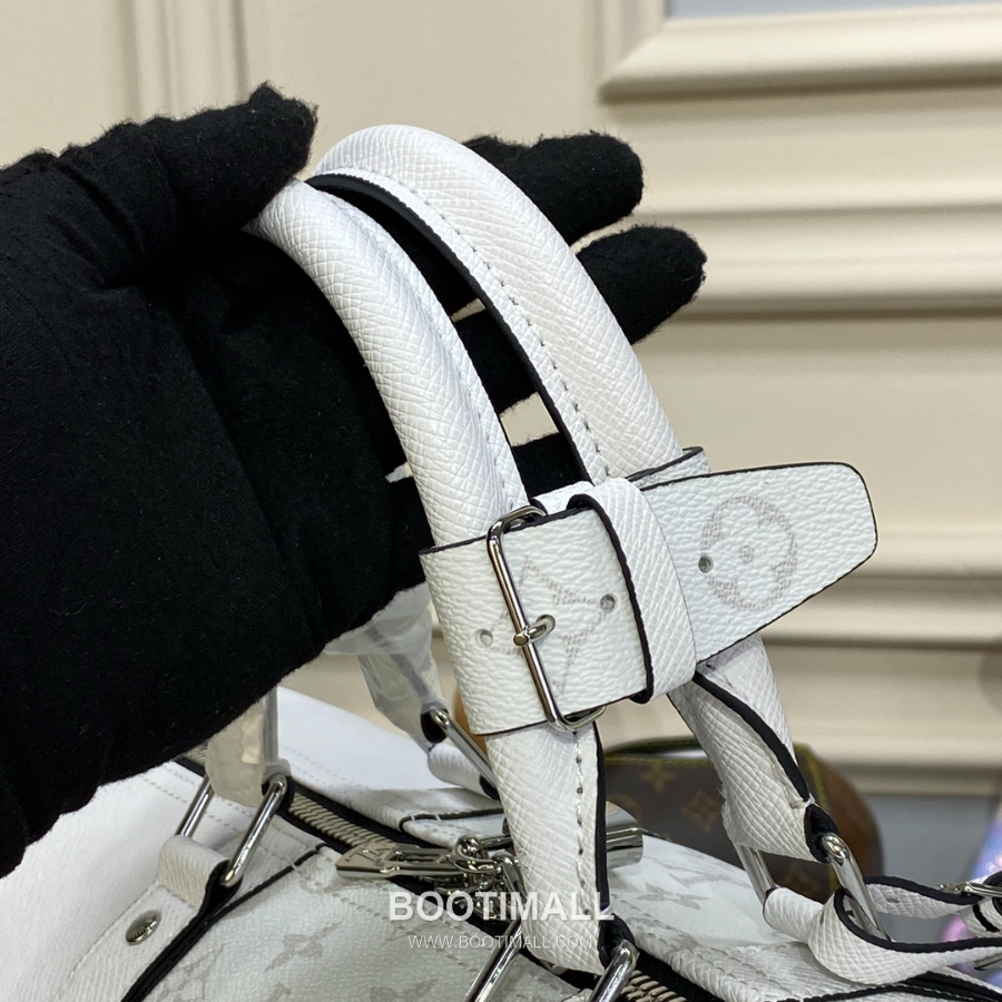 Louis Vuitton Keepall 45 Taiga Leather M30235 / M30885 루이 비통 키폴 45 타이가 레더 트래블 더플백 45cm 5