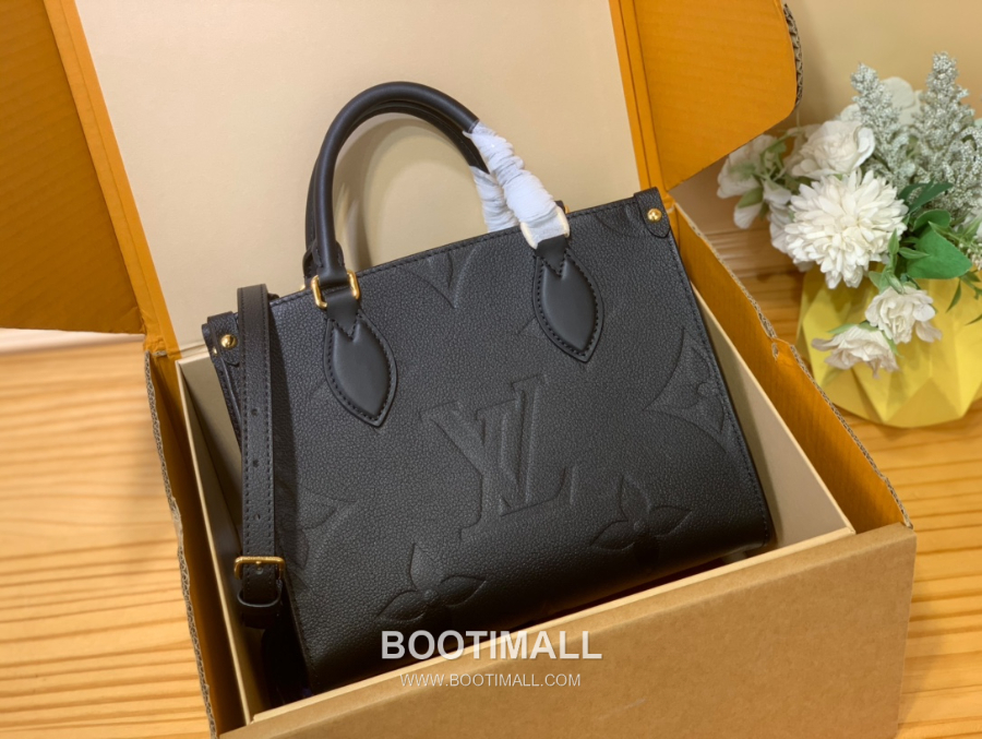 Louis Vuitton Onthego PM Tote Bag M45563 루이비통 온더고 PM 모노그램 앙프렝뜨 레더 토트백 25cm 1