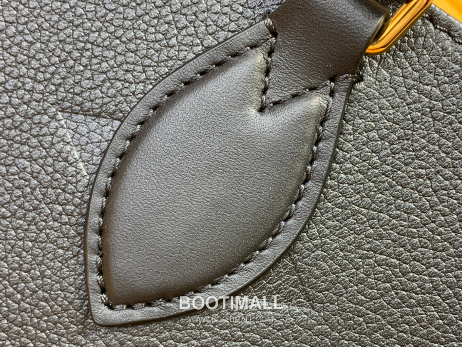 Louis Vuitton Onthego PM Tote Bag M45563 루이비통 온더고 PM 모노그램 앙프렝뜨 레더 토트백 25cm 5