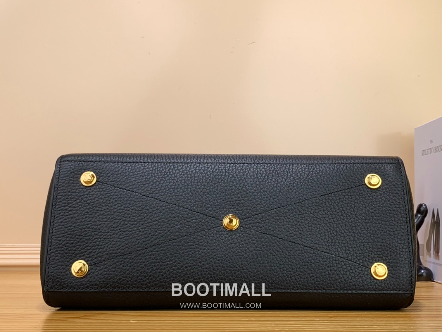 Louis Vuitton Lock It MM M11214 루이비통 락 잇 MM 토리용 레더 탑핸들 숄더백 29cm 9