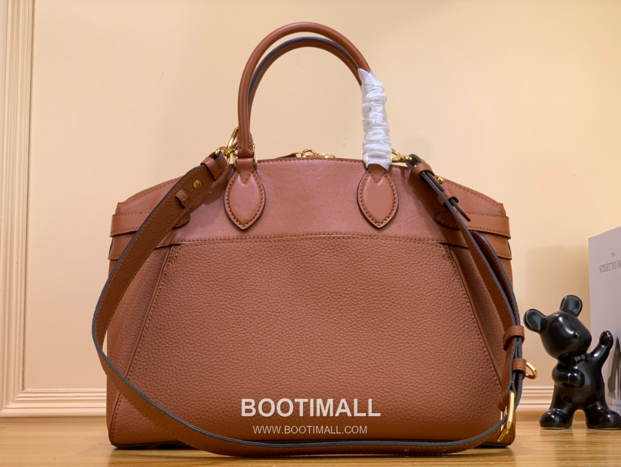 Louis Vuitton Lock It MM M11214 루이비통 락 잇 MM 토리용 레더 탑핸들 숄더백 브라운 29cm 3