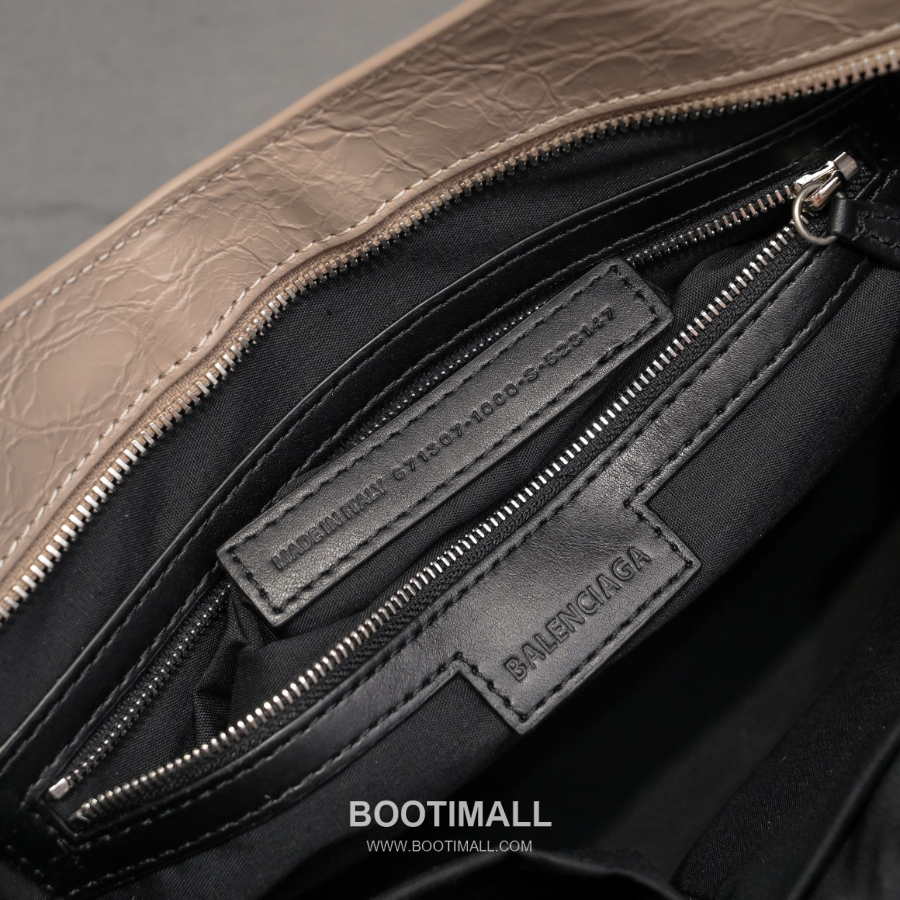 Balenciaga 발렌시아가 2025 미디엄 르 시티백 38.5cm 6