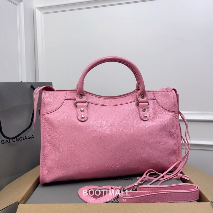 Balenciaga 발렌시아가 2025 미디엄 르 시티백 38.5cm 4
