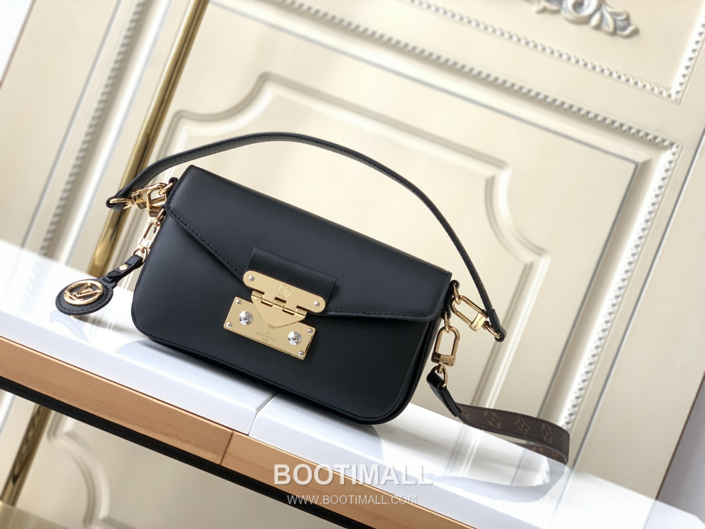 Louis Vuitton Pochette Métis Swing 루이비통 포쉐트 메티스 스윙 숄더백 M20393 24cm 1