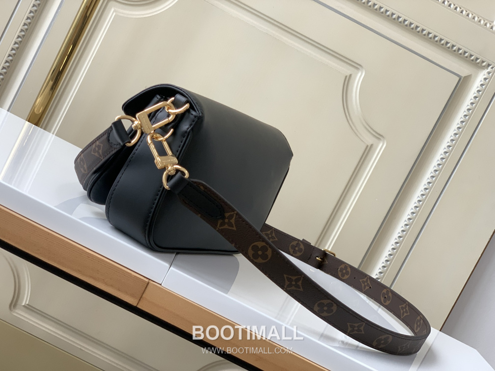 Louis Vuitton Pochette Métis Swing 루이비통 포쉐트 메티스 스윙 숄더백 M20393 24cm 2