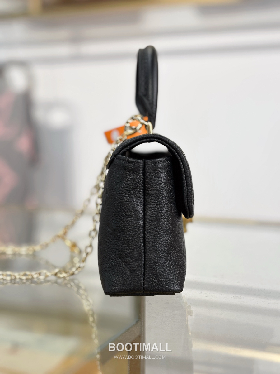 Louis Vuitton Nano Madeleine 모노그램 앙프렝뜨 미니 체인백 나노 마들렌 크로스바디백 M12144 21cm 8