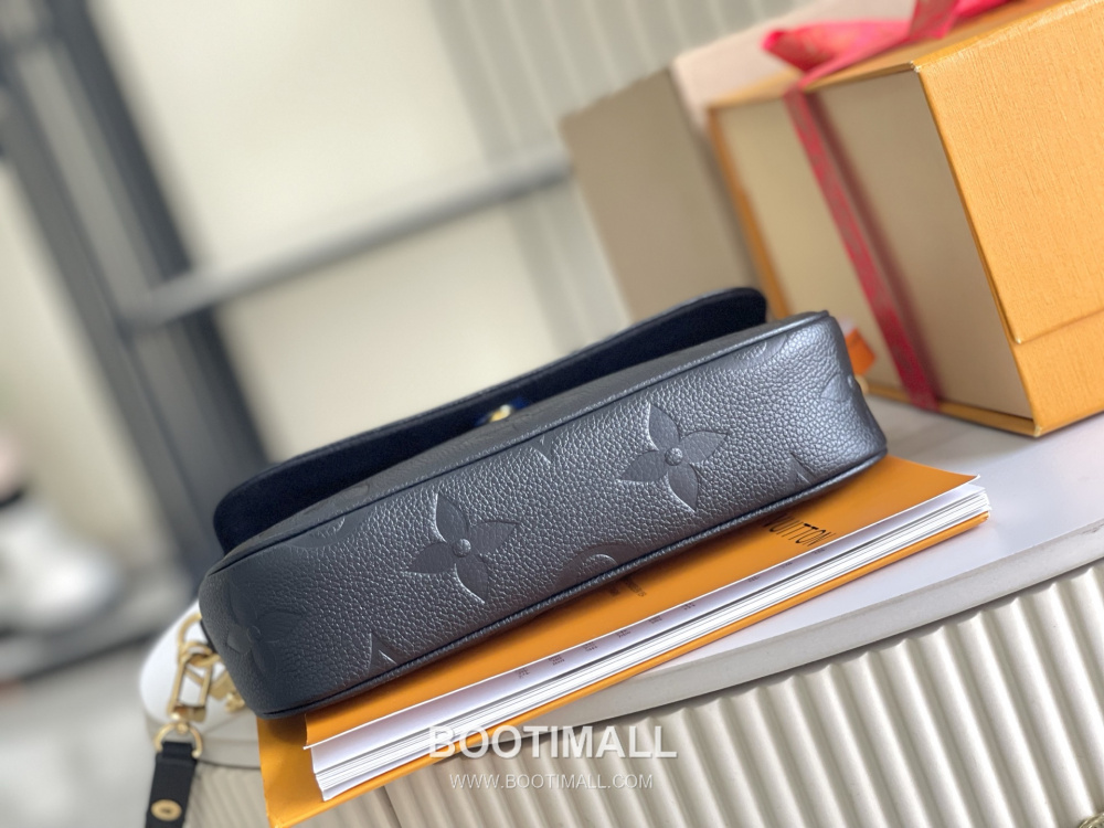 Louis Vuitton Coussin PM 모노그램 앙프렝뜨 숄더백 쿠쌍 PM M82154 33cm 7