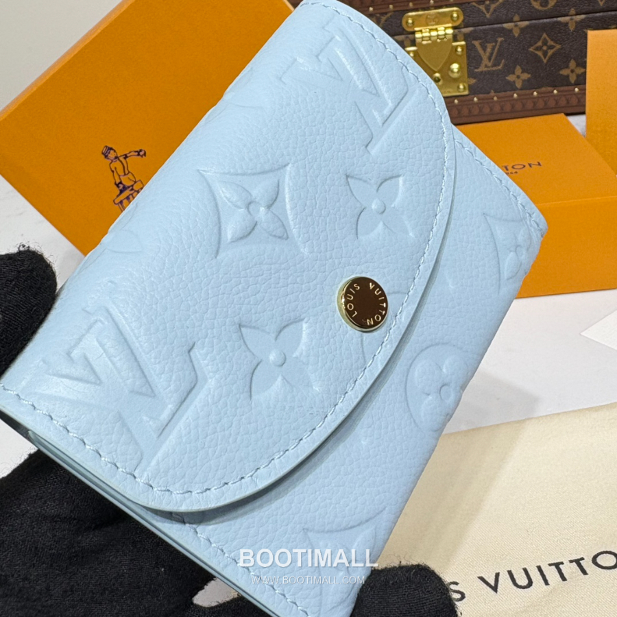 Louis Vuitton Rosalie Coin Purse Monogram 루이비통 로잘리 코인 퍼스 모노그램 앙프렝뜨 가죽 M25810 파스텔블루 11cm 5
