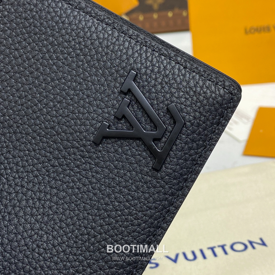 Louis Vuitton Pocket Organizer Aerogram Leather 루이비통 포켓 오거나이저 에어로그램 레더 M81031 12cm 3