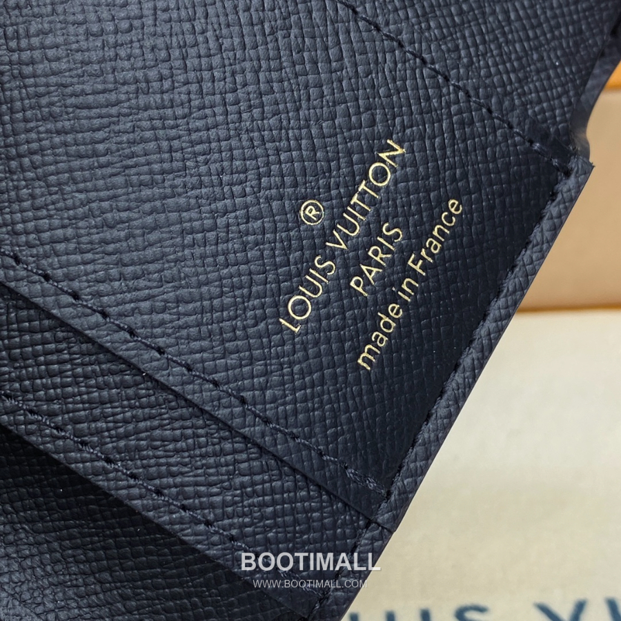 Louis Vuitton Zoé Wallet Monogram Reverse Giant Canvas M80725 루이비통 조에 지갑 모노그램 리버스 자이언트 캔버스 9.5cm 9