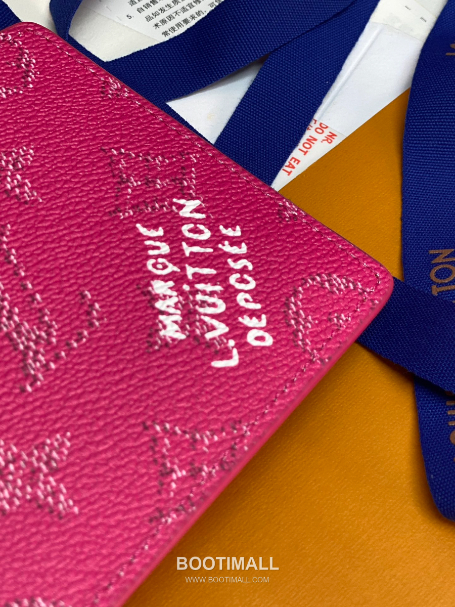 Louis Vuitton Slender Wallet Monogram Heritage 루이비통 슬렌더 월릿 모노그램 헤리티지 코티드 캔버스 M26837 M26838 핑크 11cm 9