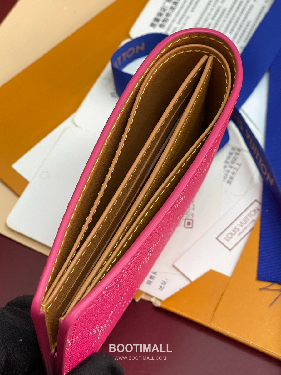 Louis Vuitton Slender Wallet Monogram Heritage 루이비통 슬렌더 월릿 모노그램 헤리티지 코티드 캔버스 M26837 M26838 핑크 11cm 10