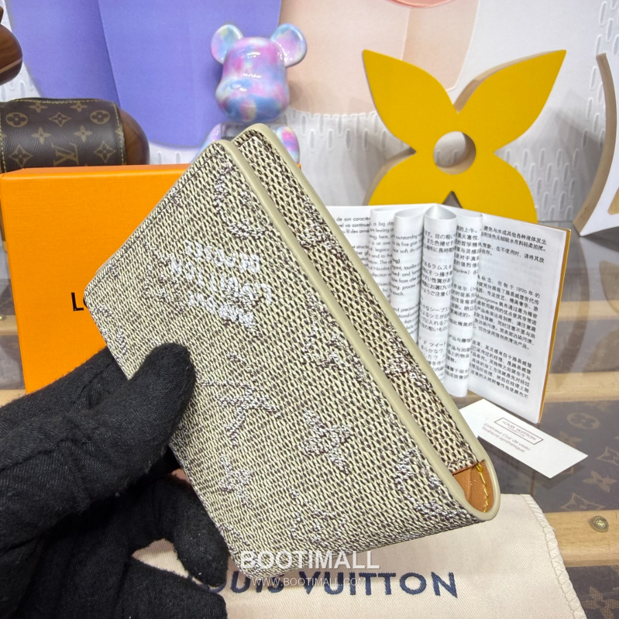 Louis Vuitton Slender Wallet Monogram Heritage 루이비통 슬렌더 월릿 모노그램 헤리티지 코티드 캔버스 M26837 M26838 베이지 11cm 4