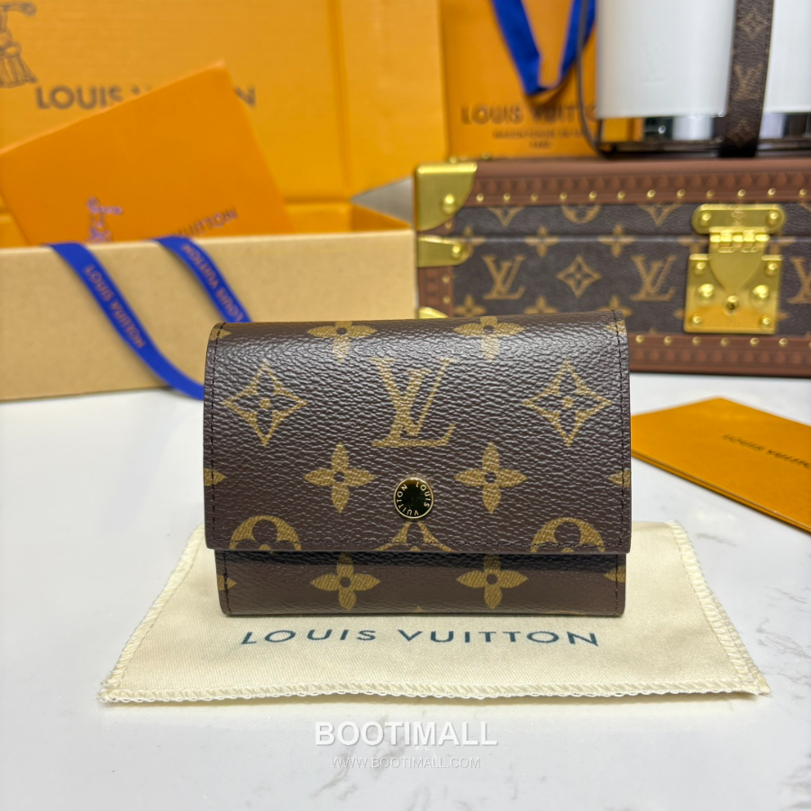 Louis Vuitton Victor Wallet Monogram Eclipse Coated Canvas M12598 루이비통 빅토르 월릿 모노그램 이클립스 코티드 캔버스 브라운 11.5cm 1