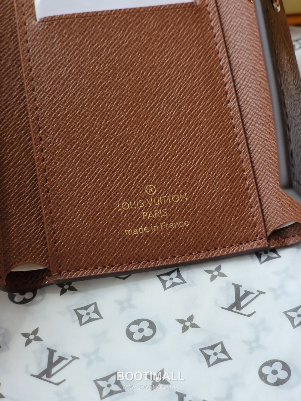 Louis Vuitton Victor Wallet Monogram Eclipse Coated Canvas M12598 루이비통 빅토르 월릿 모노그램 이클립스 코티드 캔버스 브라운 11.5cm 14