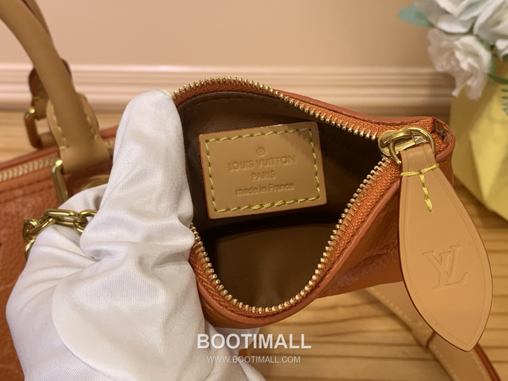 Louis Vuitton Speedy P9 Bandoulière M28307 루이비통 스피디 P9 반둘리에 20 모노그램 카프스킨 22cm 14