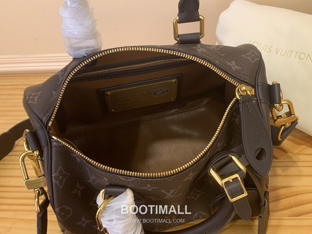 Louis Vuitton Speedy P9 Bandoulière M27974 루이비통 스피디 P9 반둘리에 25 모노그램 카프스킨 25cm 17